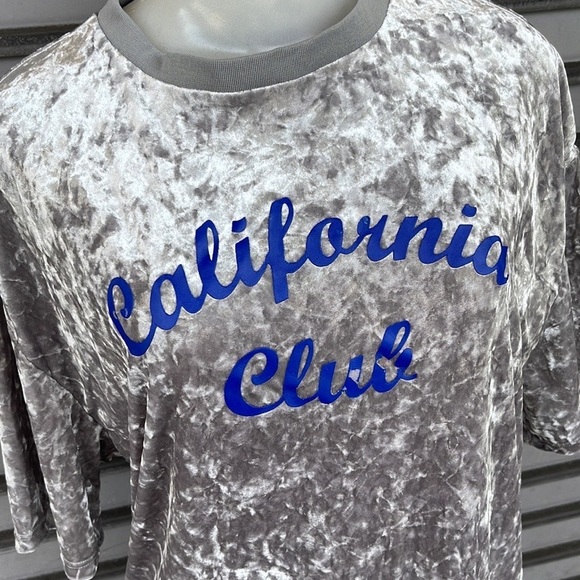 Divided Velvet California Dress Size M - Picture 5 of 9